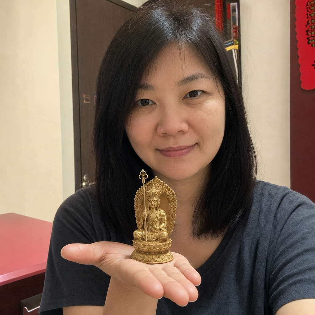 Ksitigarbha Bodhisattva gold-finish statue in a Chinese Australian home 10 cm
