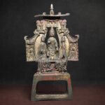 北魏风格佛三尊铜像｜高31.5厘米